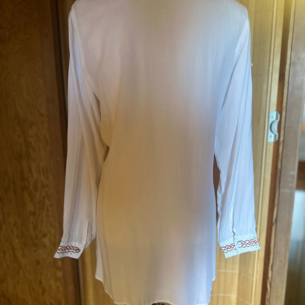 Scully Embroiderd Tunic - Picture 4 of 5